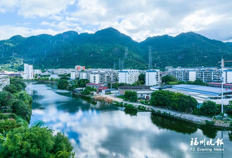 福州高新区马保村：借高校圈聚智 凭木根雕兴业